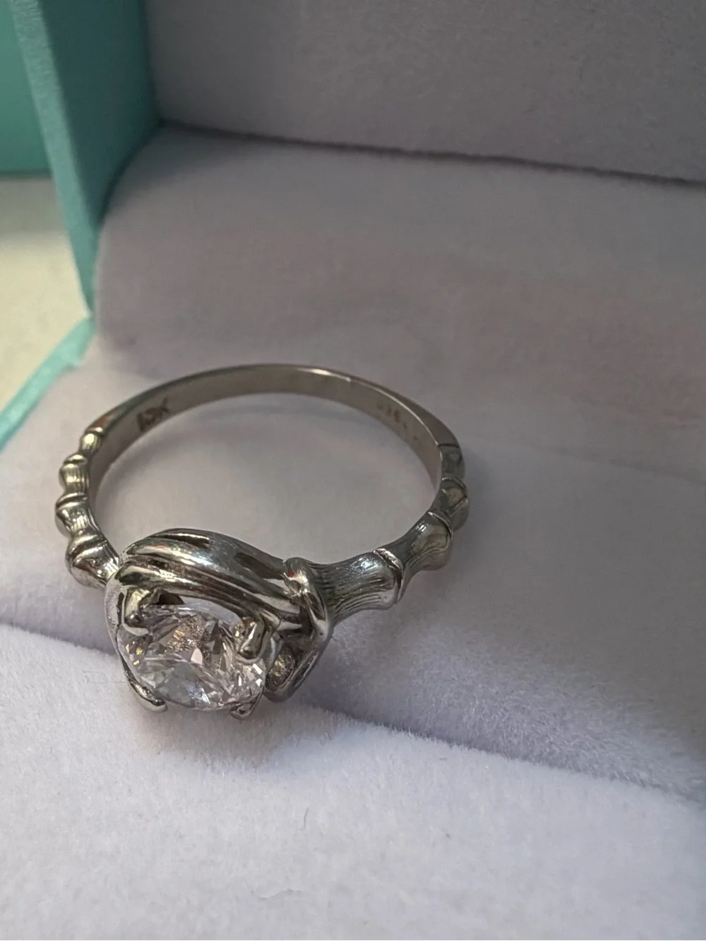 10k gold diamond ring
